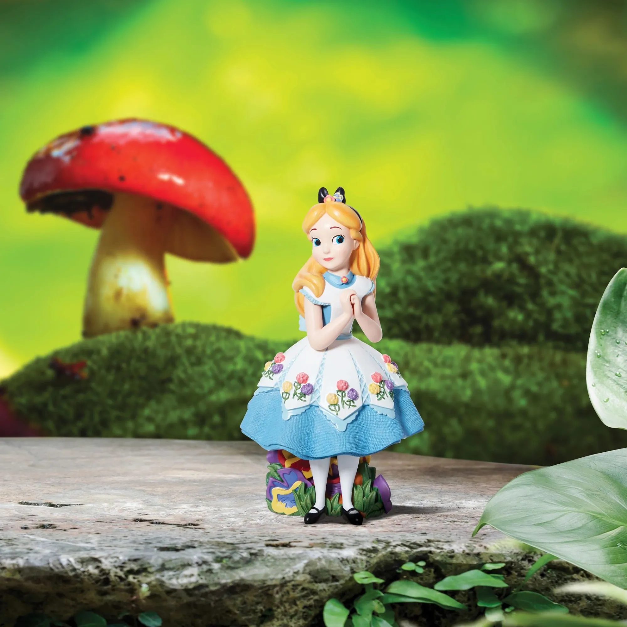 Enesco Gift Figurines | Alice in Wonderland