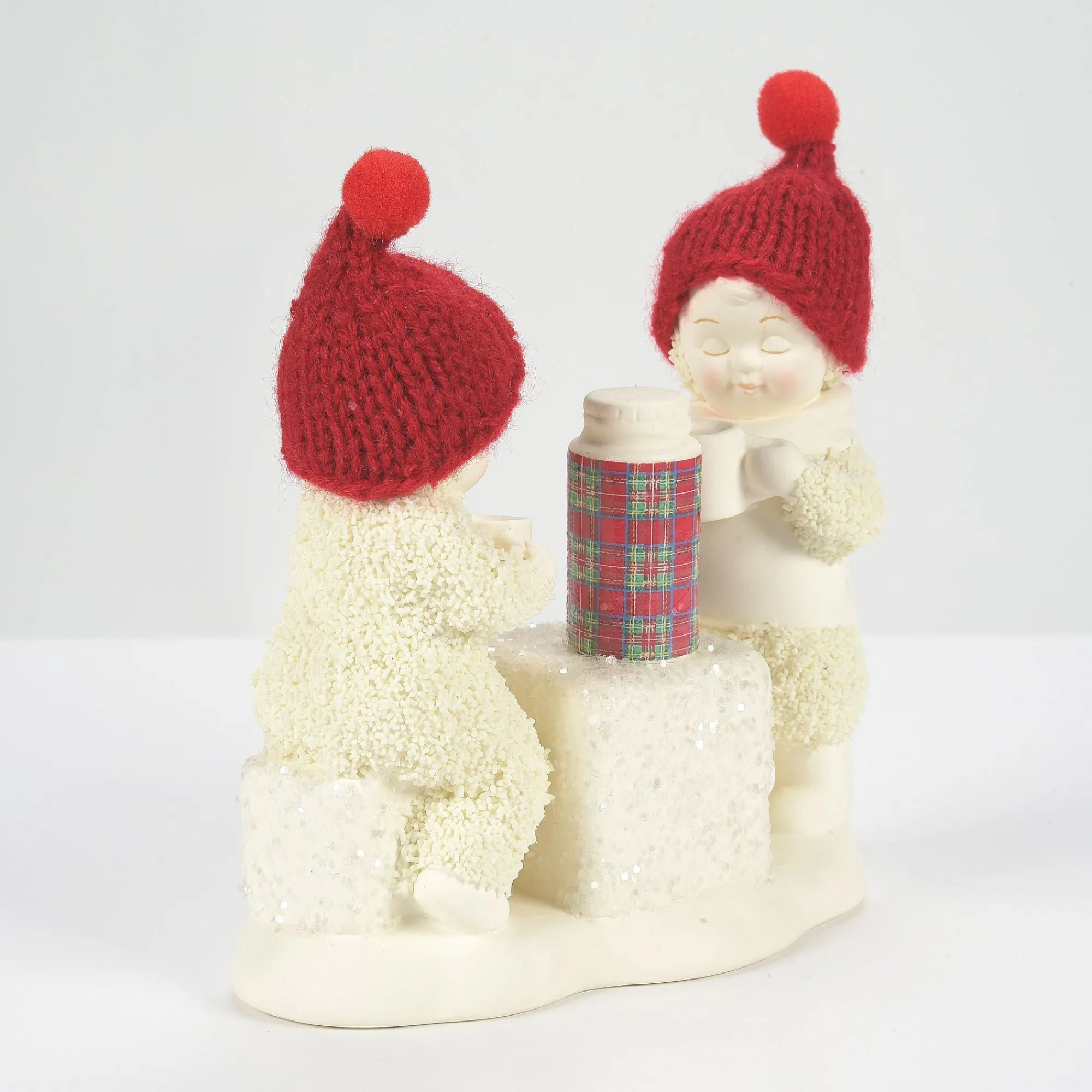 Department 56 Figurines | Cold Days, Warm Cocoa