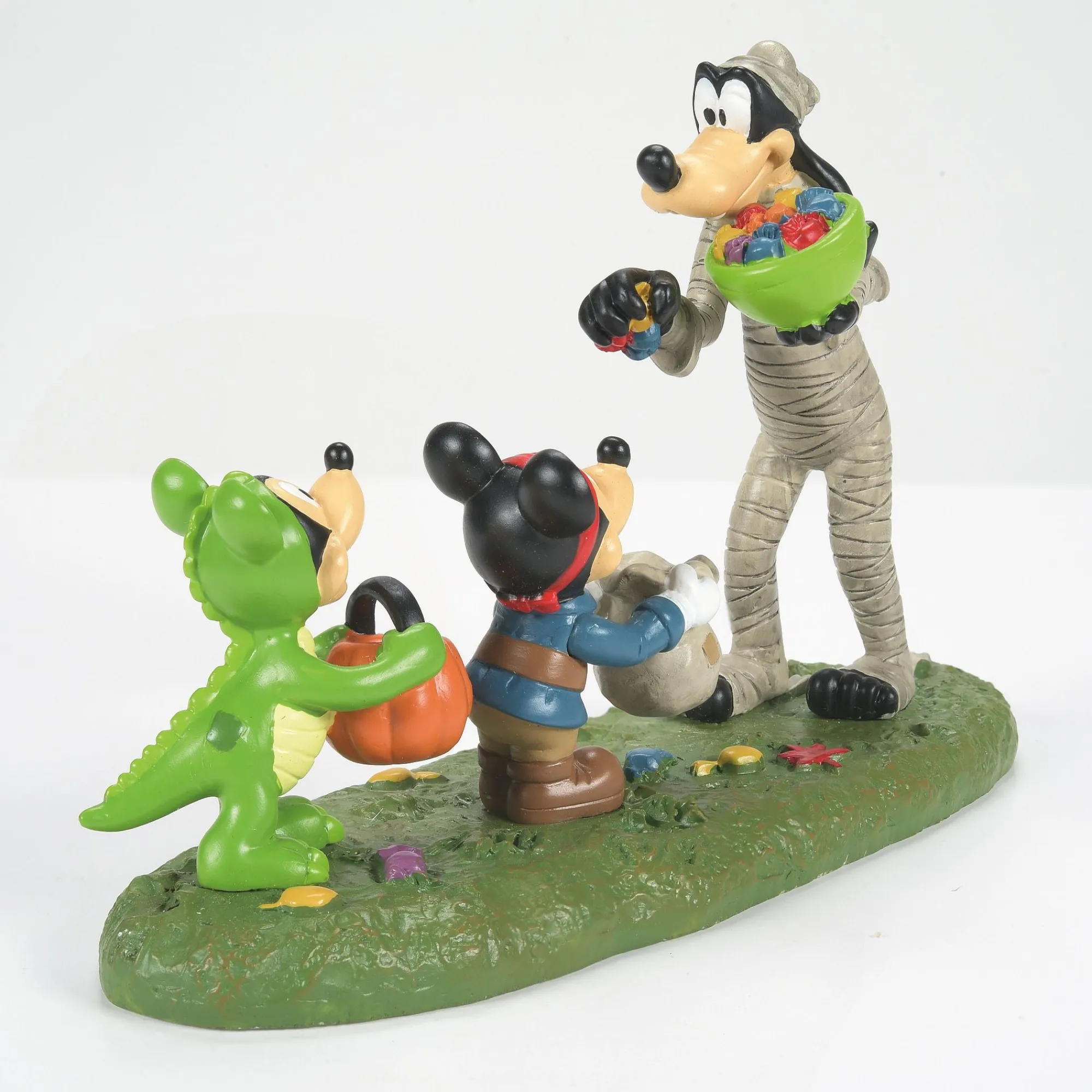 Department 56 Village Parts And Accessories | Halloween Treats From Goofy