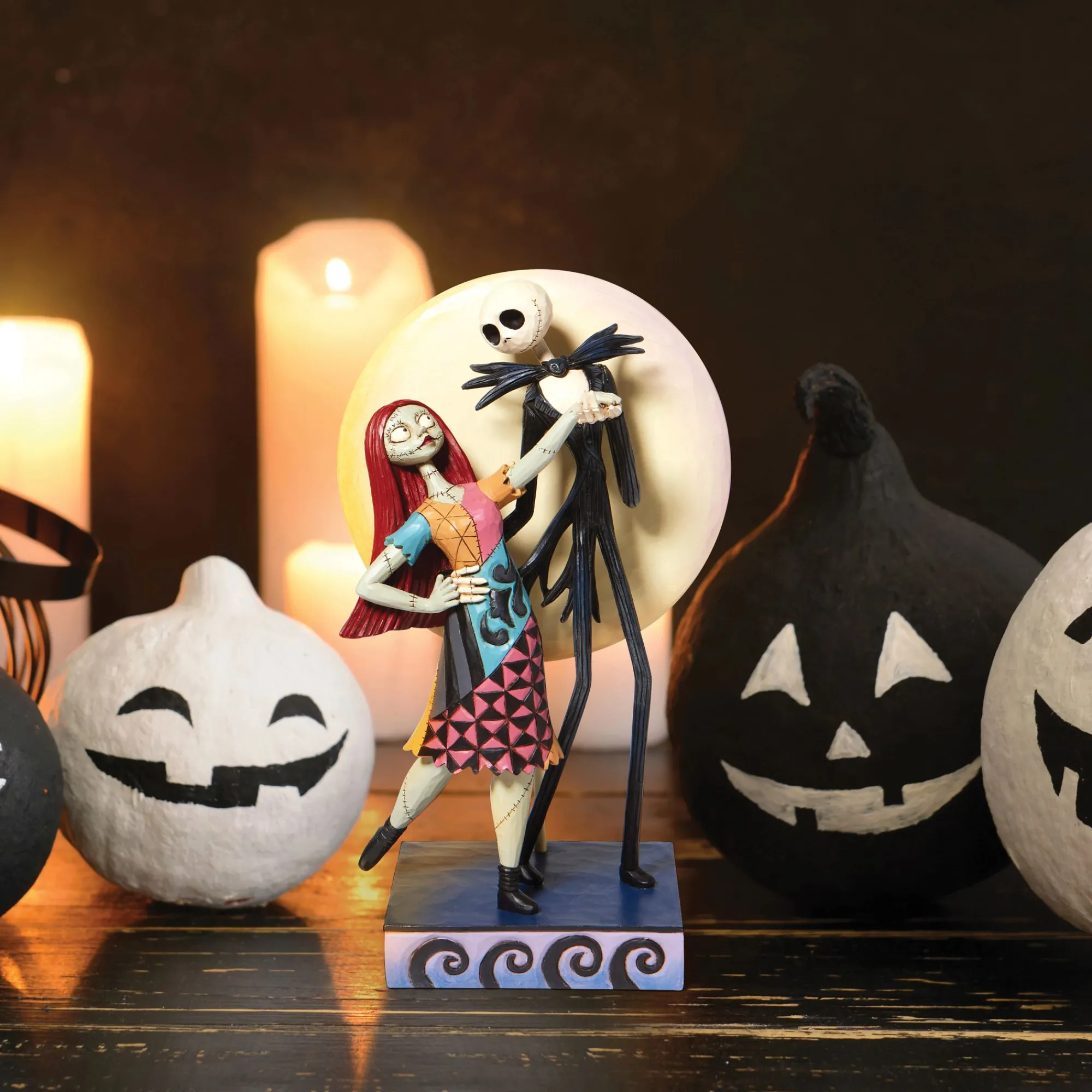 Enesco Gift Figurines | Jack and Sally Romance