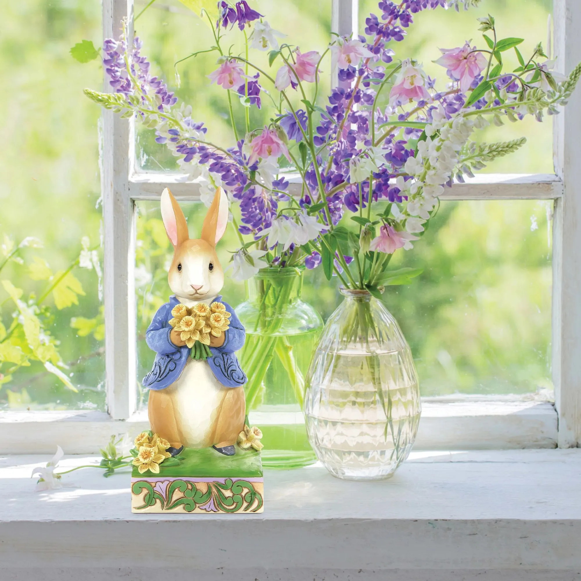 Enesco Gift Figurines | Peter Rabbit with Daffodils