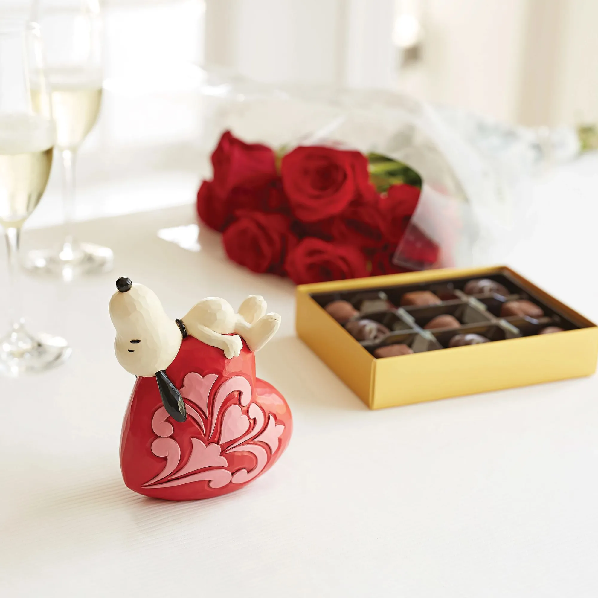 Enesco Gift Figurines | Snoopy Laying On Heart