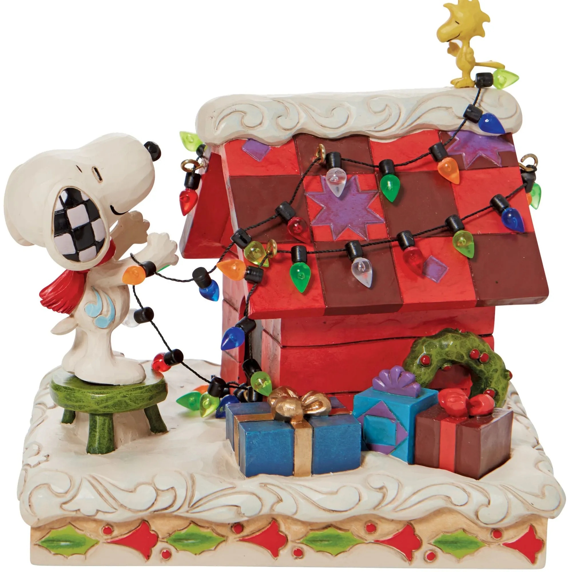 Enesco Gift Figurines | Snoopy with WS Decorating Dog